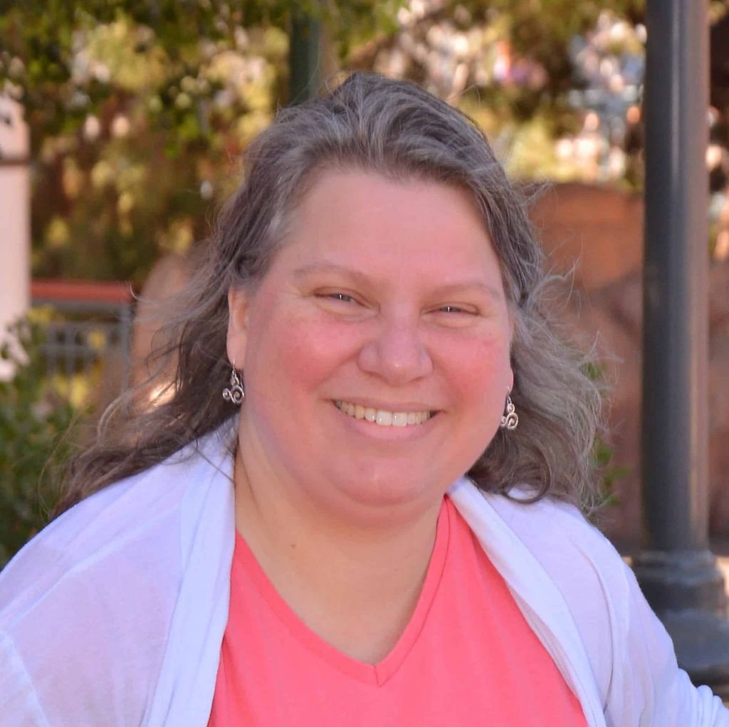 Nora Elizabeth Hacker