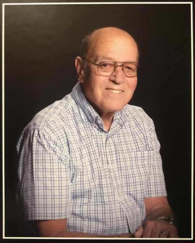 Charles Edward Russell Profile Photo