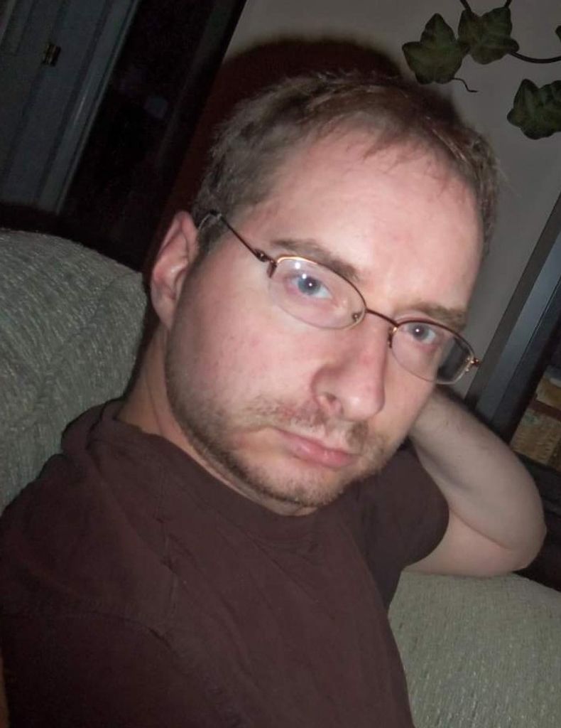 Timothy  Lee Carrell