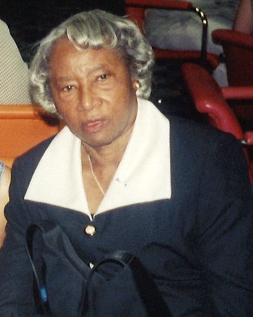 Ella Lee Daniels Profile Photo
