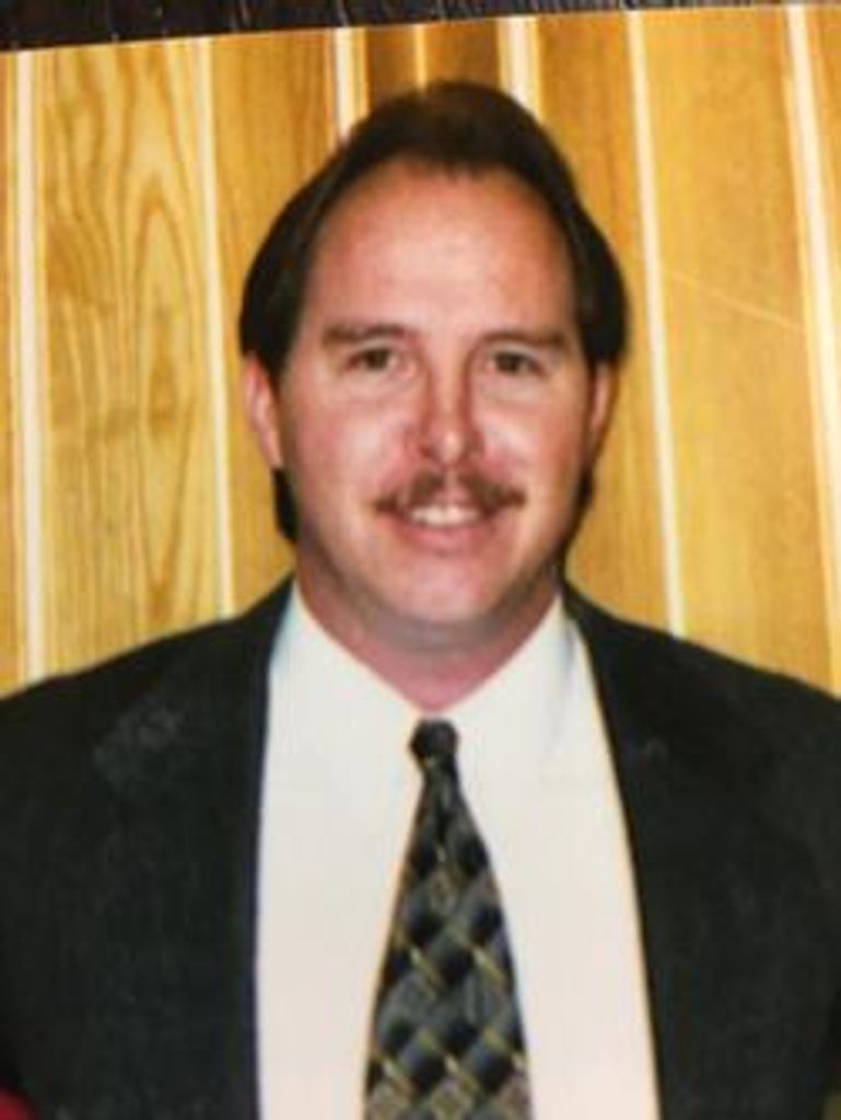 Dave Joe Summers Profile Photo