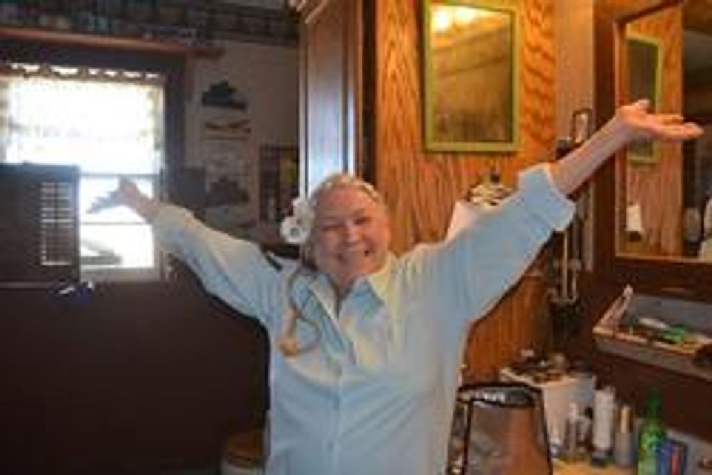 Carolyn (Callaway) Register