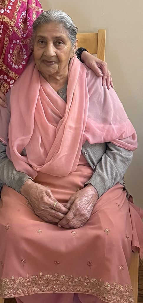 Raj Maya Agnihotri Profile Photo