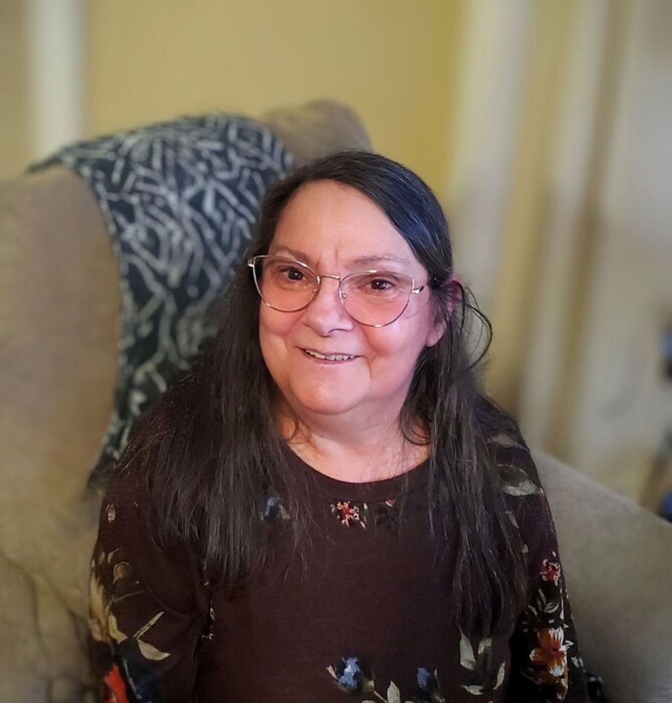 Beatrice "Bea" (Trainque)  Besick