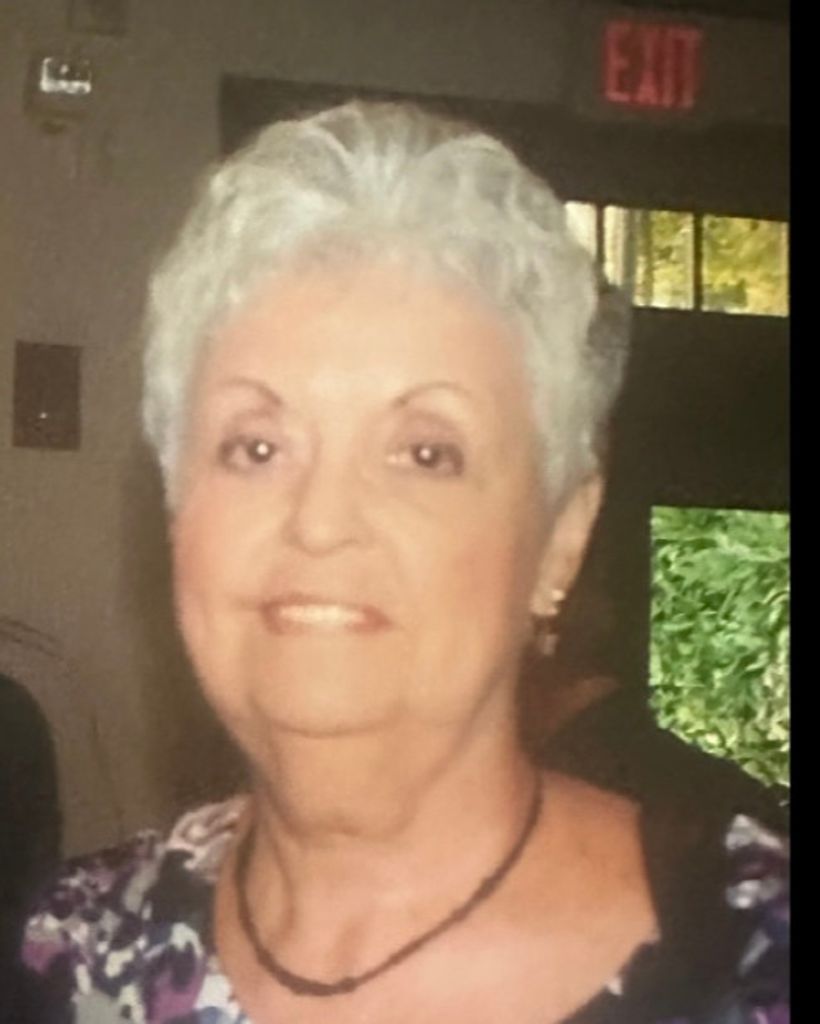 Helen Young Profile Photo