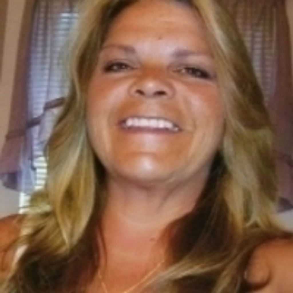 Julie Ann Thompson Profile Photo