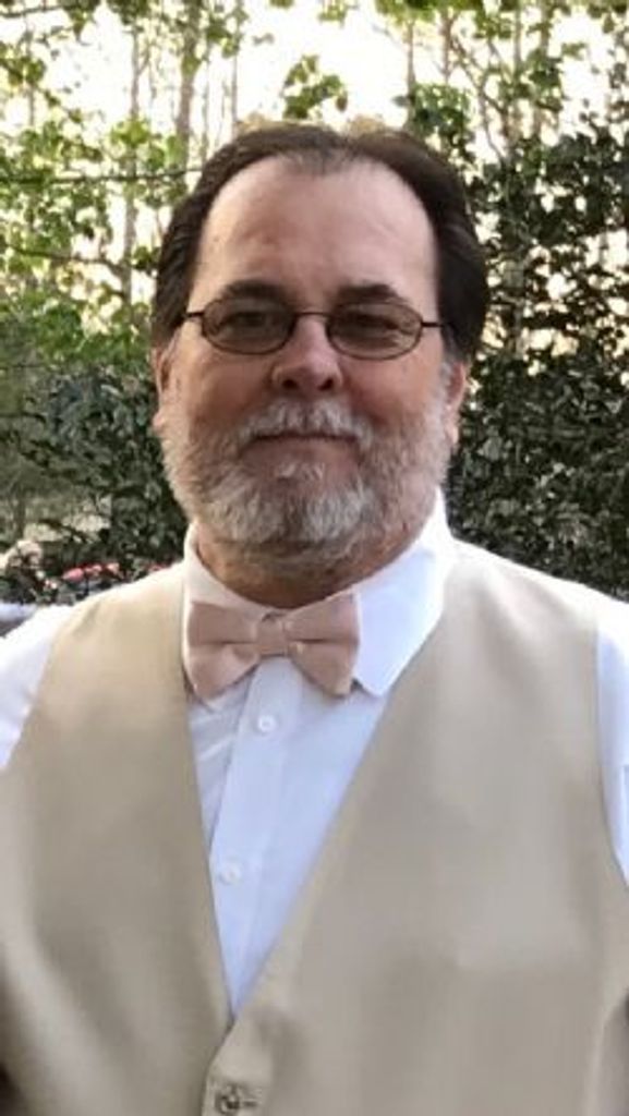 Richard Earl 'Richie' Cook Profile Photo