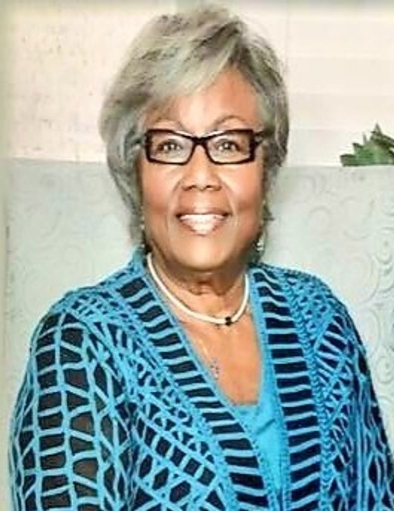 Gwendolyn Idene (White)  Steward