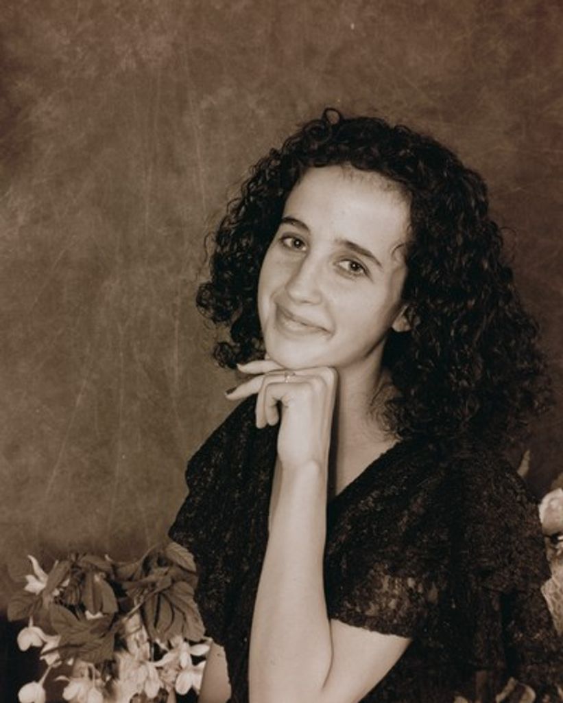Angela Marie Bowers-Petrozzi Profile Photo