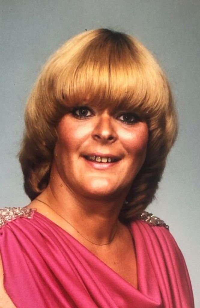 Debra Sue Walker Profile Photo