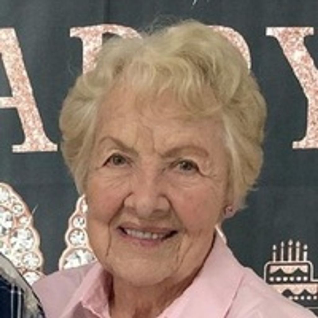 Dorothy "Dolly" May Heil