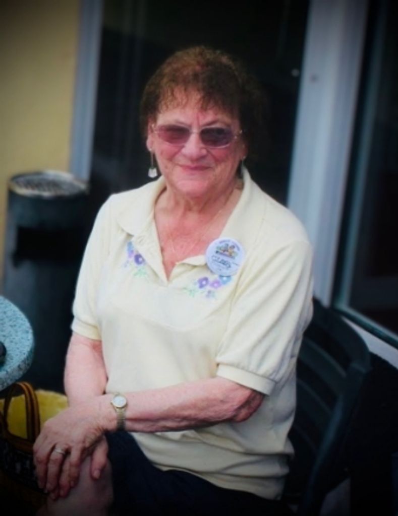 Clara M. (Tarnacki) Mchugh