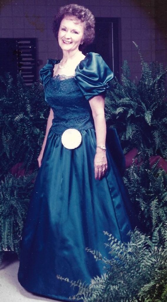 Muriel Jean Cross Profile Photo