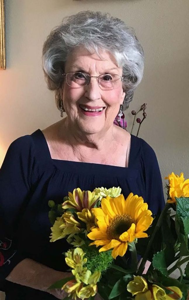 Ruby Hoeldtke Wylie Profile Photo