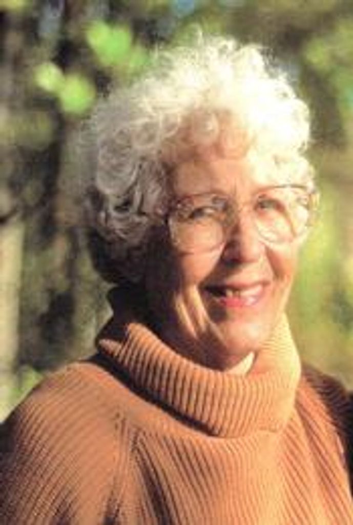 Beatrice "Bea" Hills