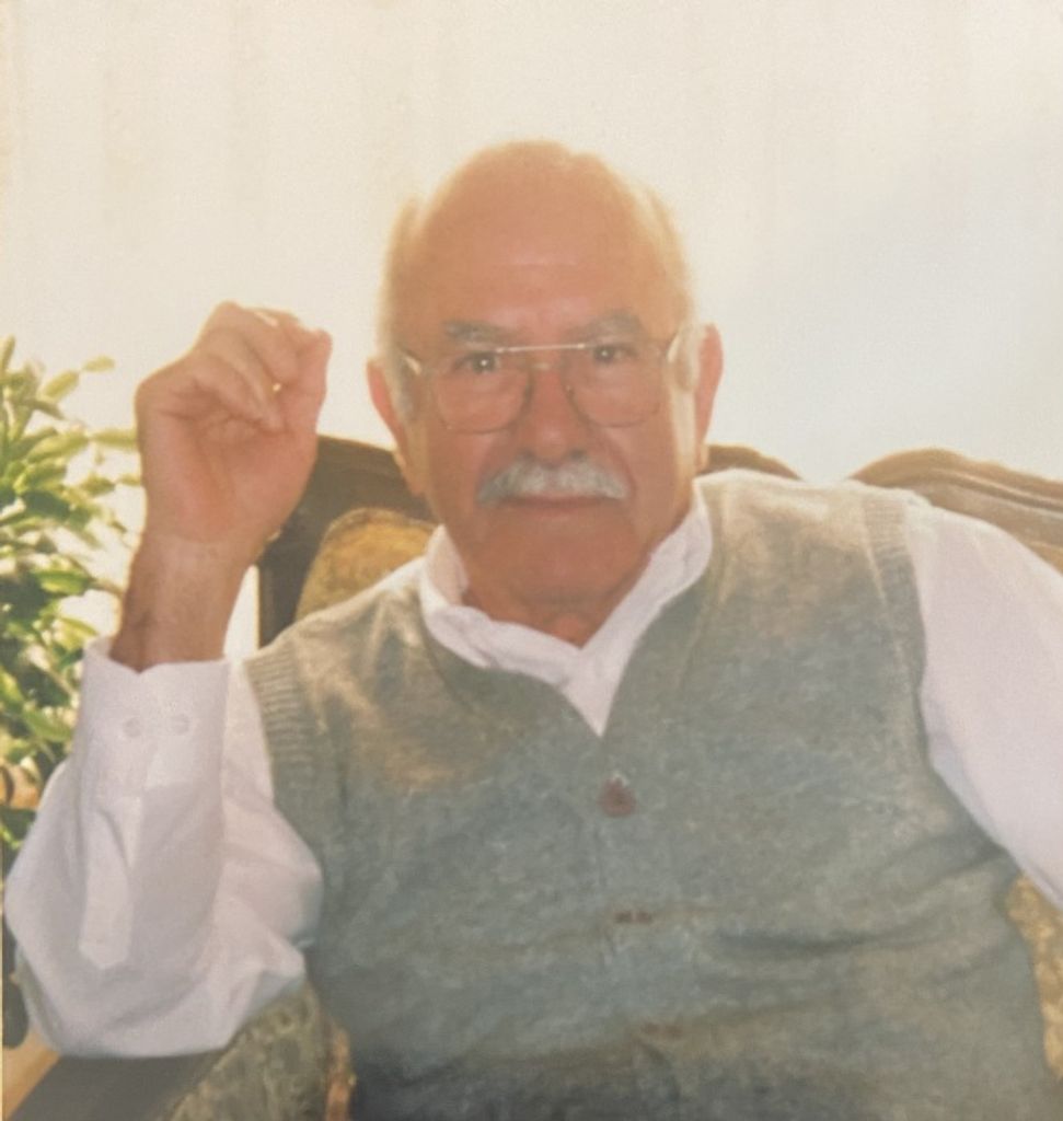 Elias P Aloumanis Profile Photo