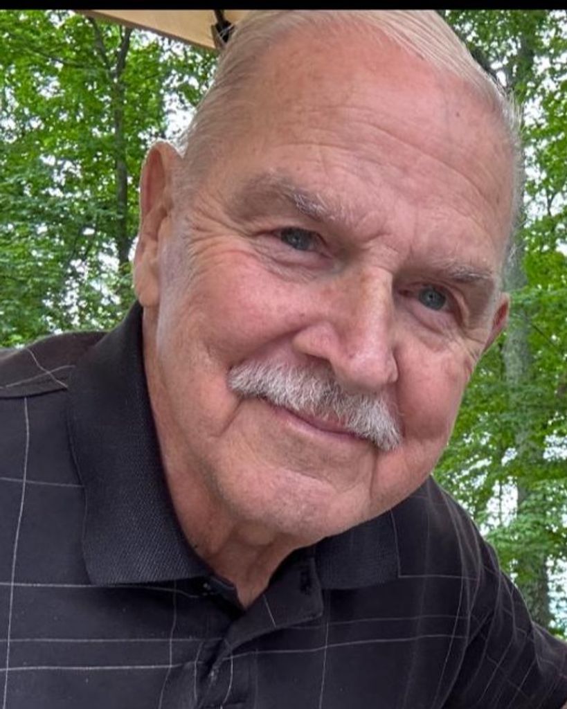 Frank M Richards