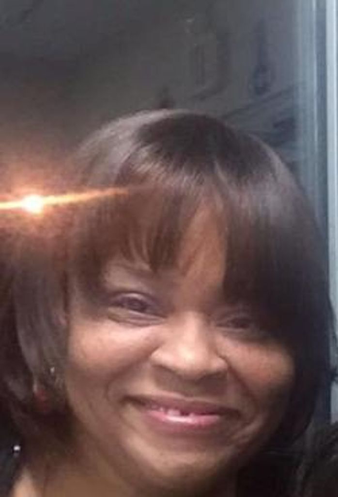 Lois Johnson Profile Photo