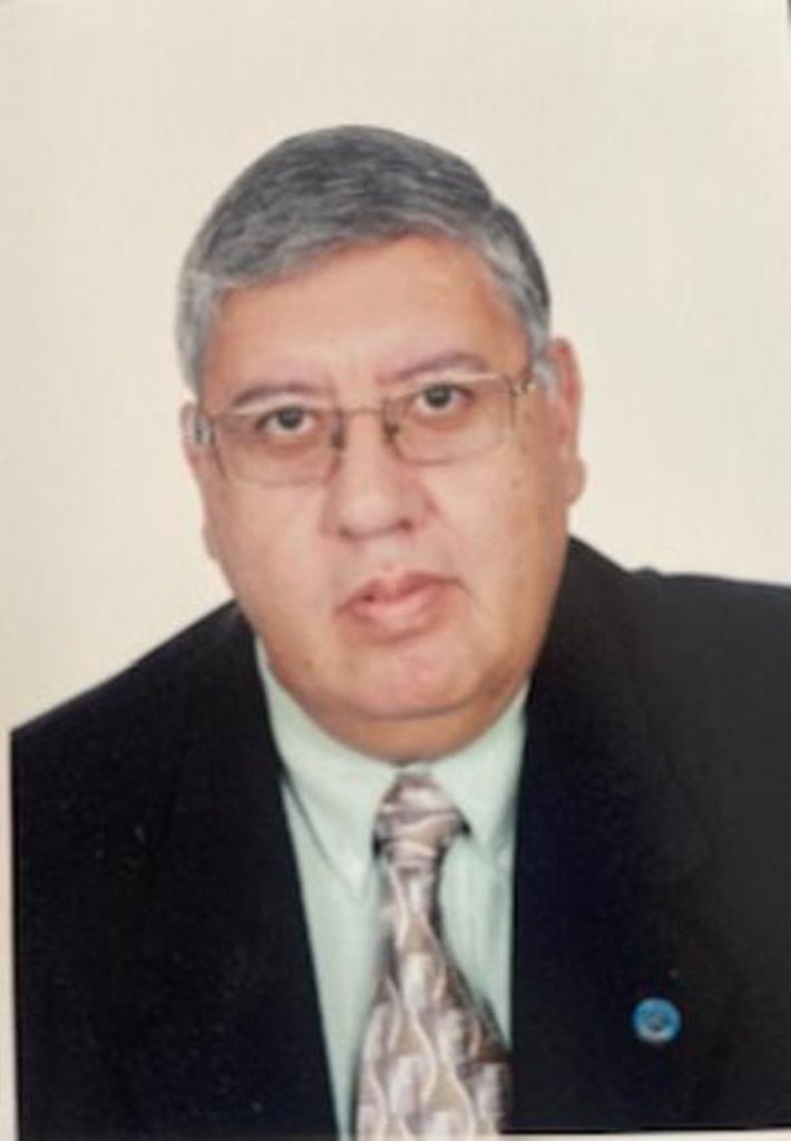 Lubin Mariano Quinones Profile Photo