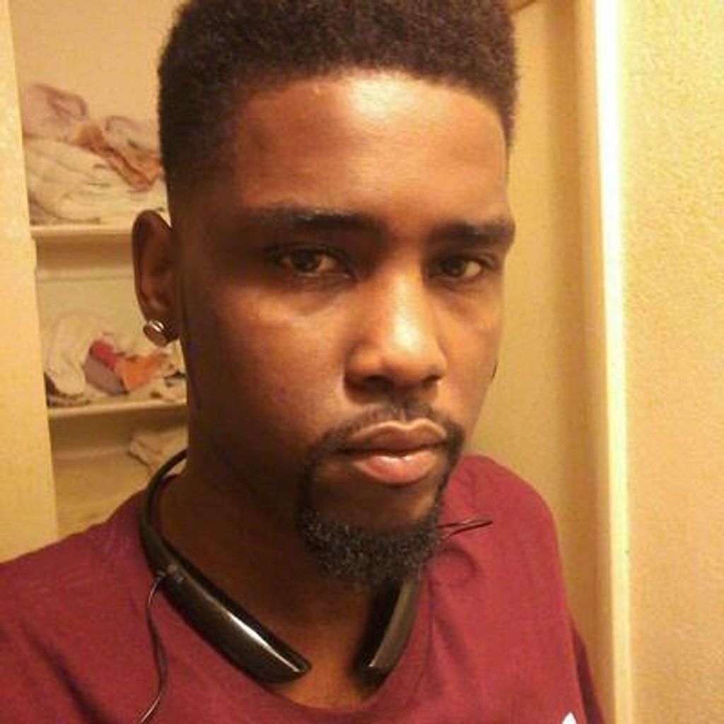 Sebastian Grayson Profile Photo