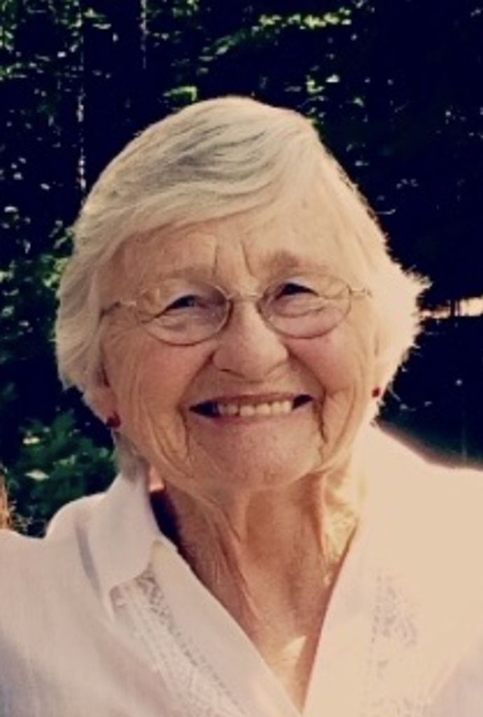 Carol Topham Profile Photo