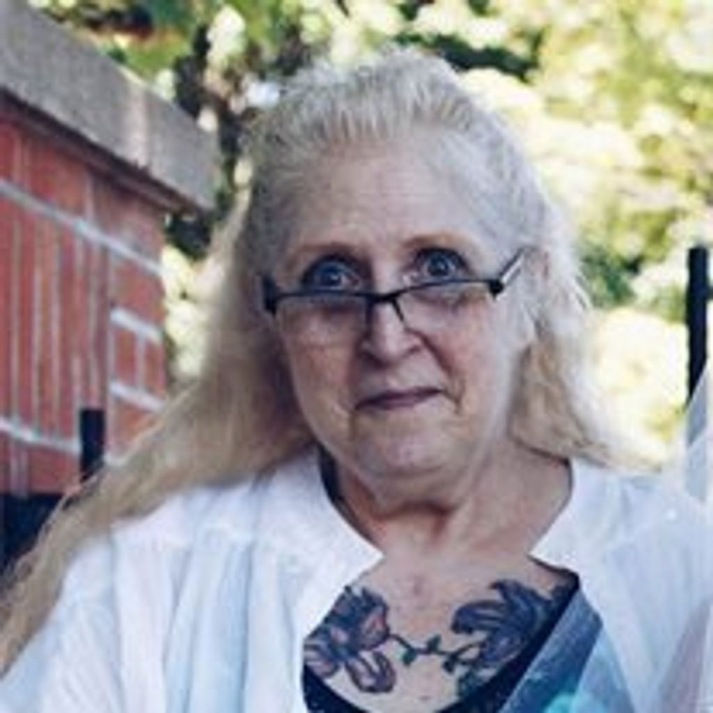 Lynn M Washburn