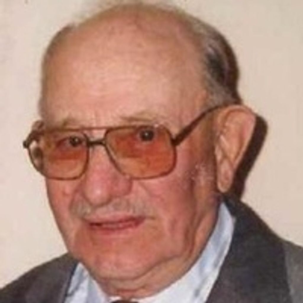 Roy W Myhre
