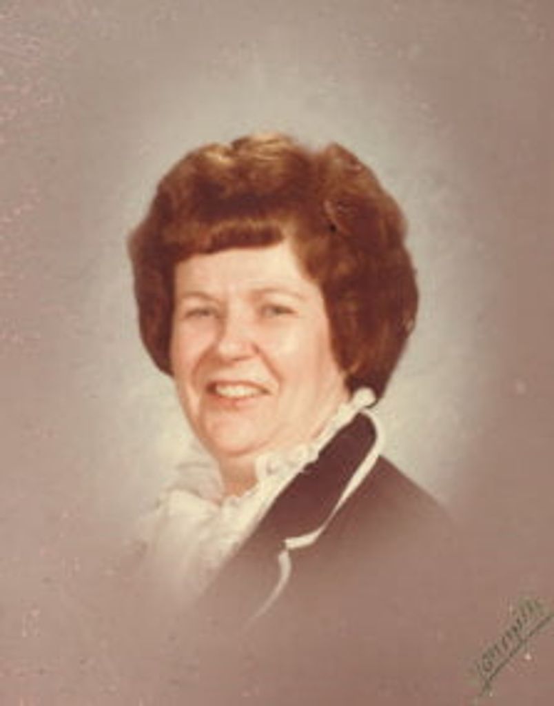 Loetta Hall Profile Photo