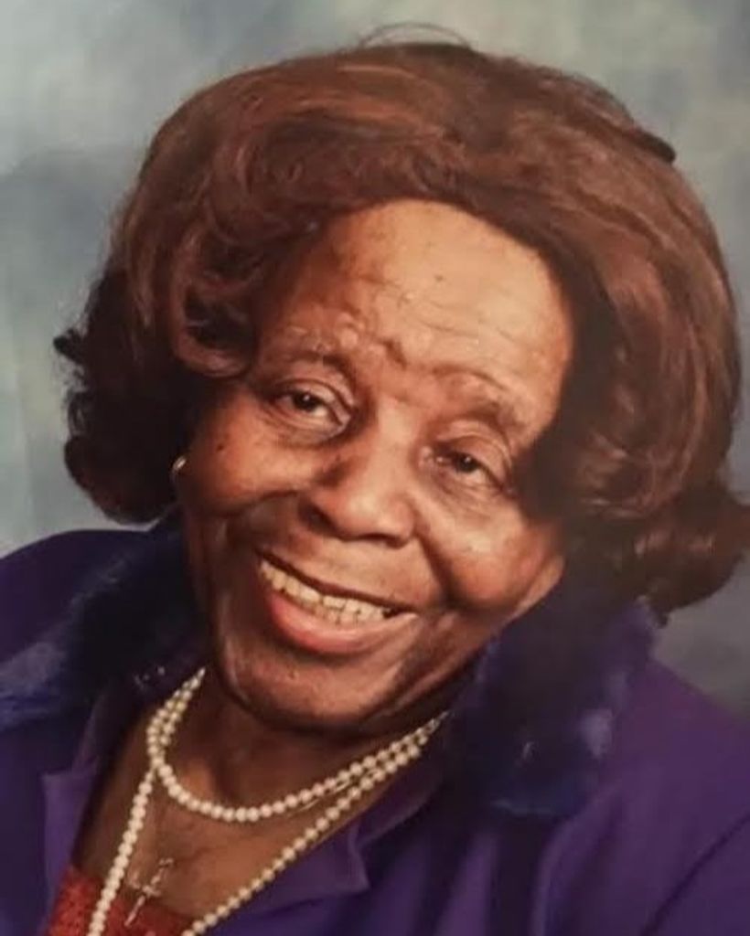 Queen Dennis Profile Photo