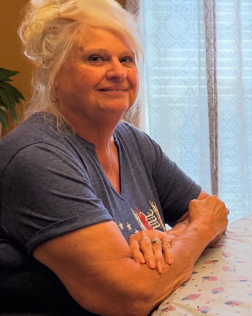 Carol DeRousse Miller