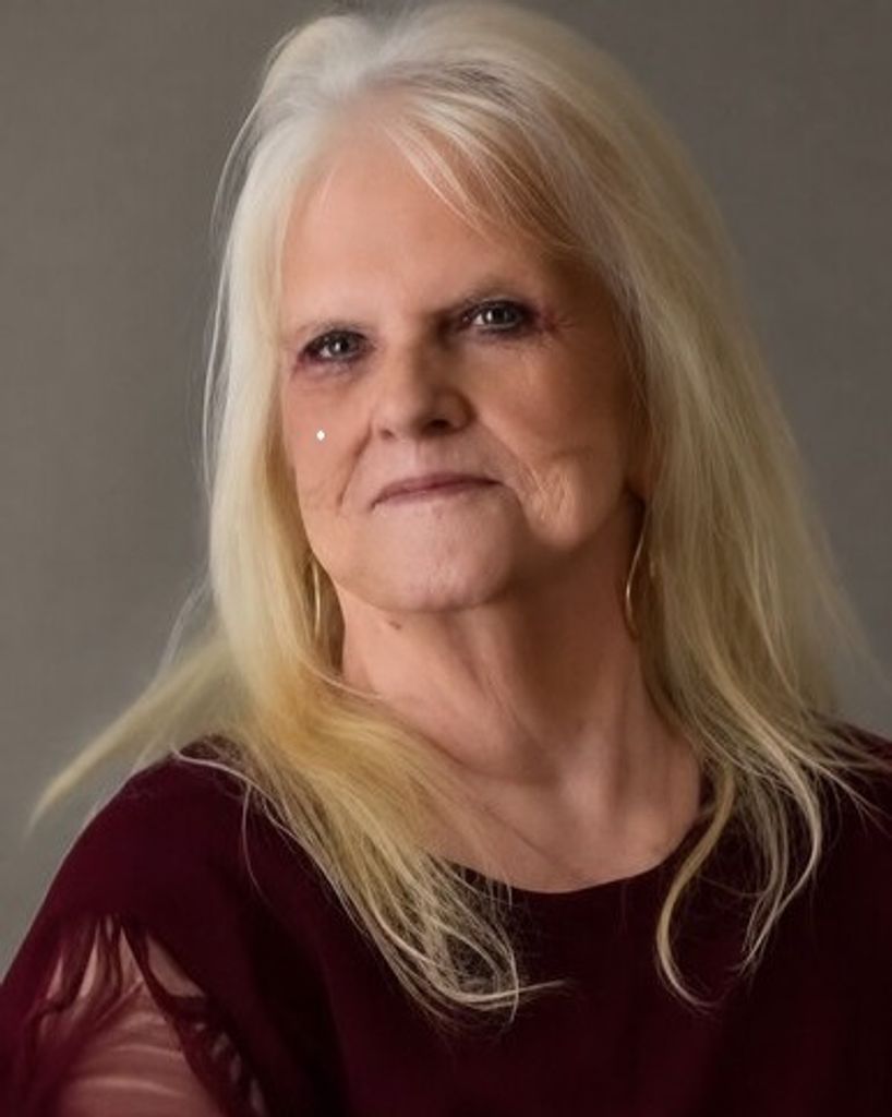 Mary Layer Profile Photo