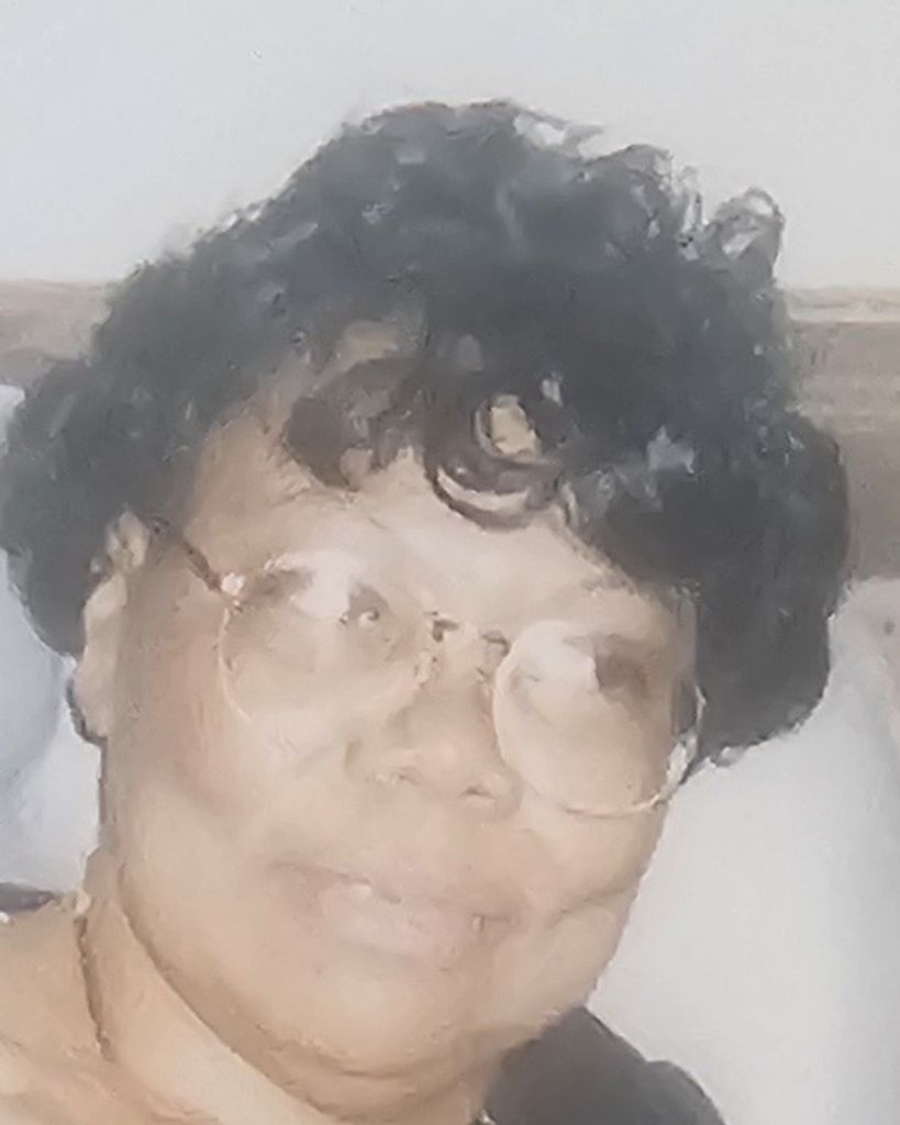 Carolyn "Puddin" Louise Young Profile Photo