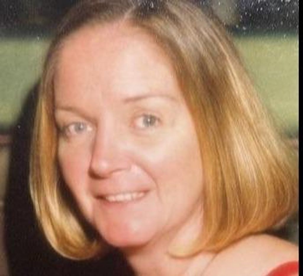 Elizabeth M Casella Profile Photo