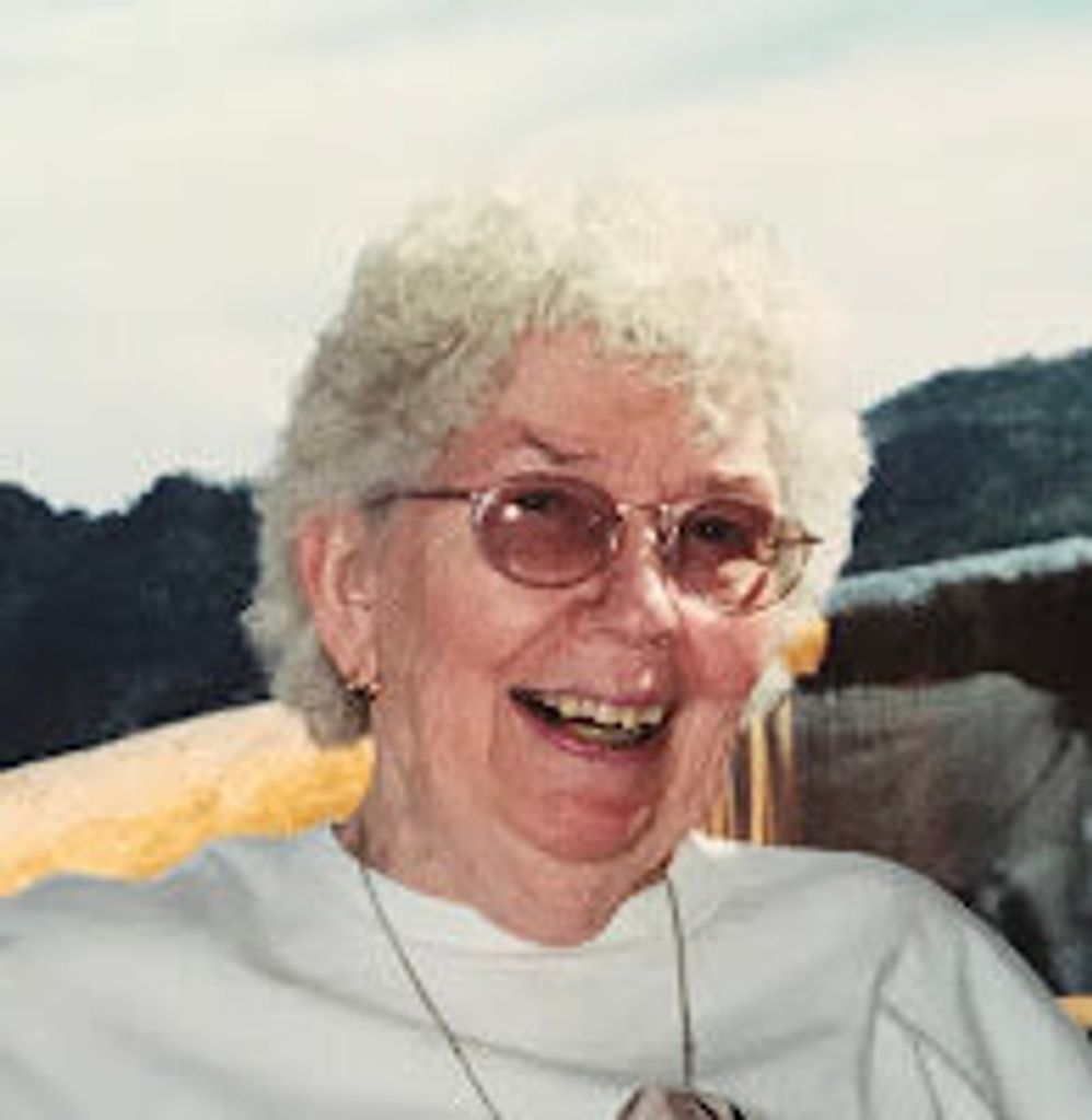 Helen Yelton Profile Photo