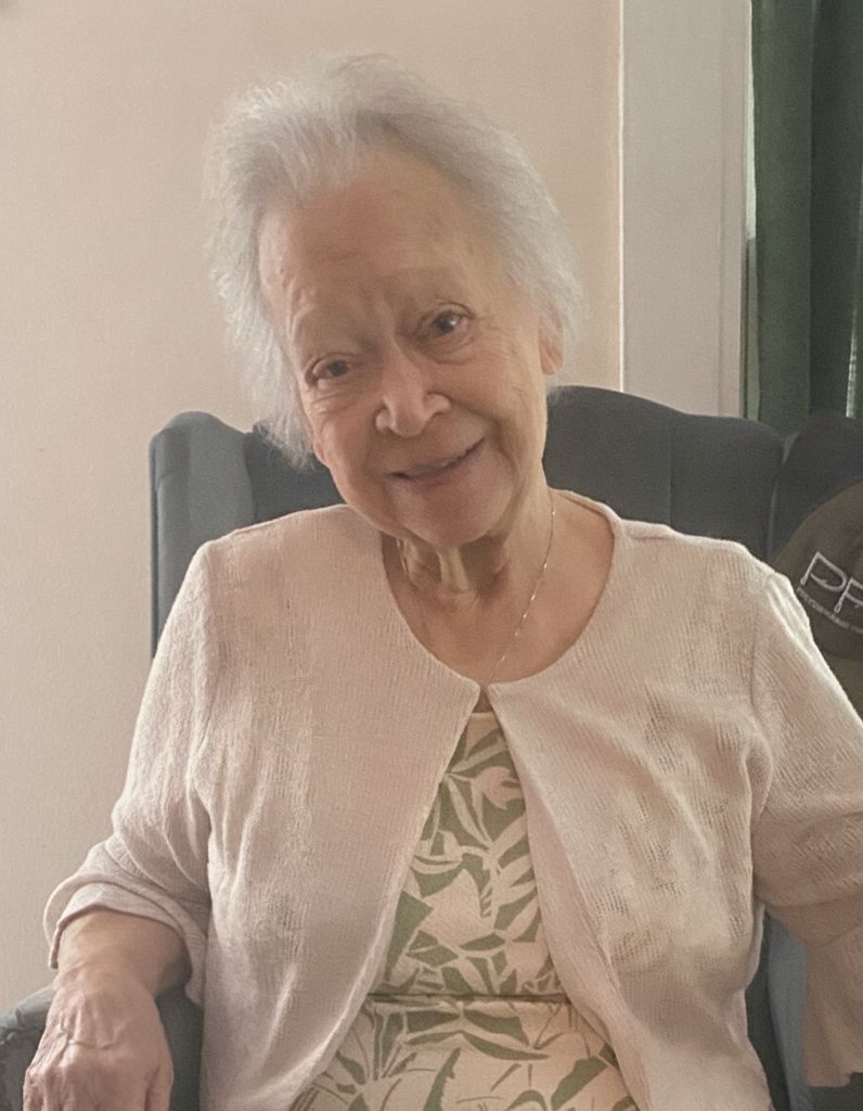 Lillie Snow Edwards Profile Photo