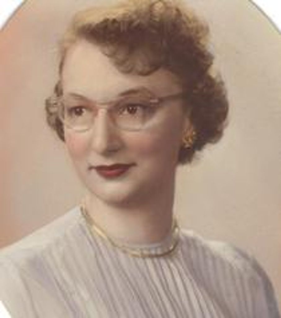 Priscilla "Lee" (Lee)  Hemmer