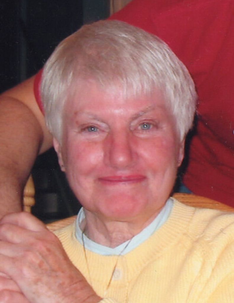 Mary E. Pieschl Profile Photo
