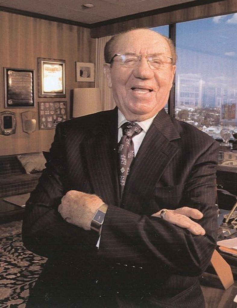 Max Webb