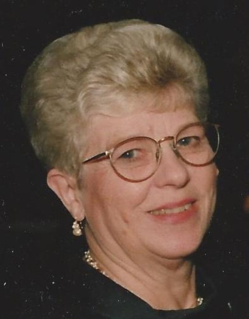 Maryann (Gardiner)  Lamb