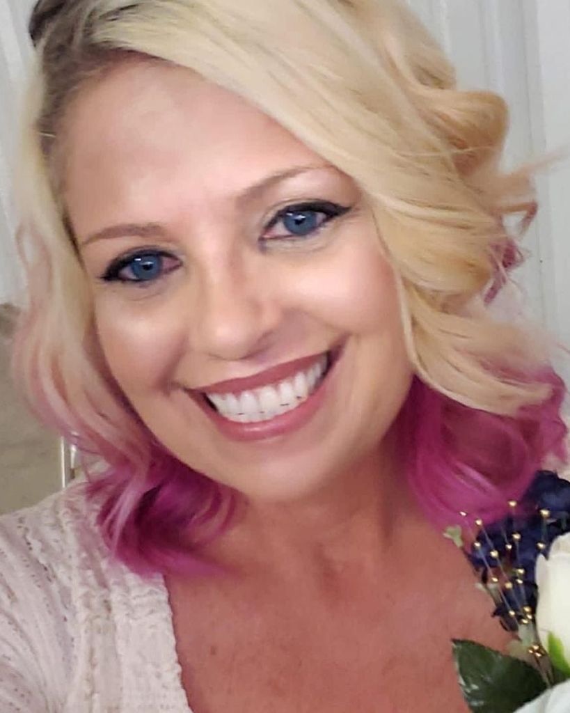 Lisa Jo Holt Profile Photo