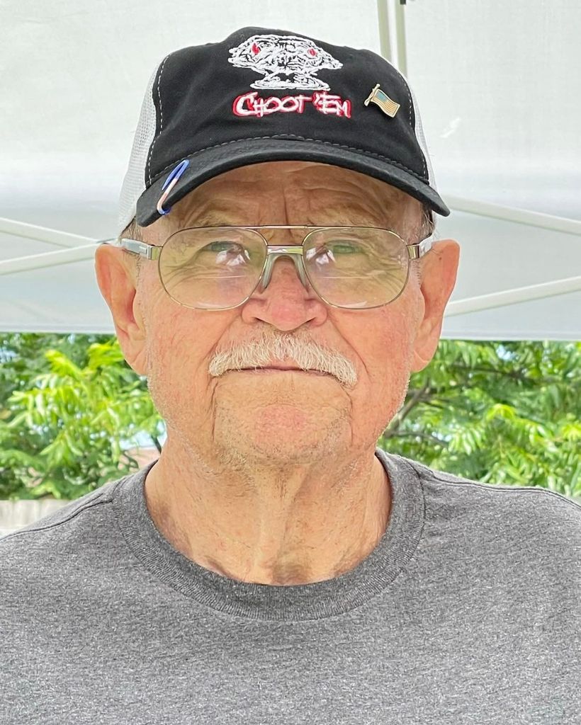 Larry Wallace Smith Profile Photo