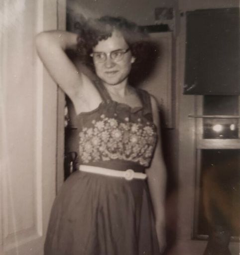 Mabel Joan Clark photo gallery thumbnail 7 of 148