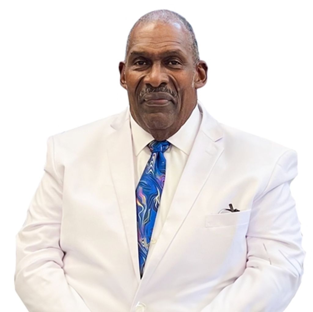 Wallace Shields Jr. Profile Photo