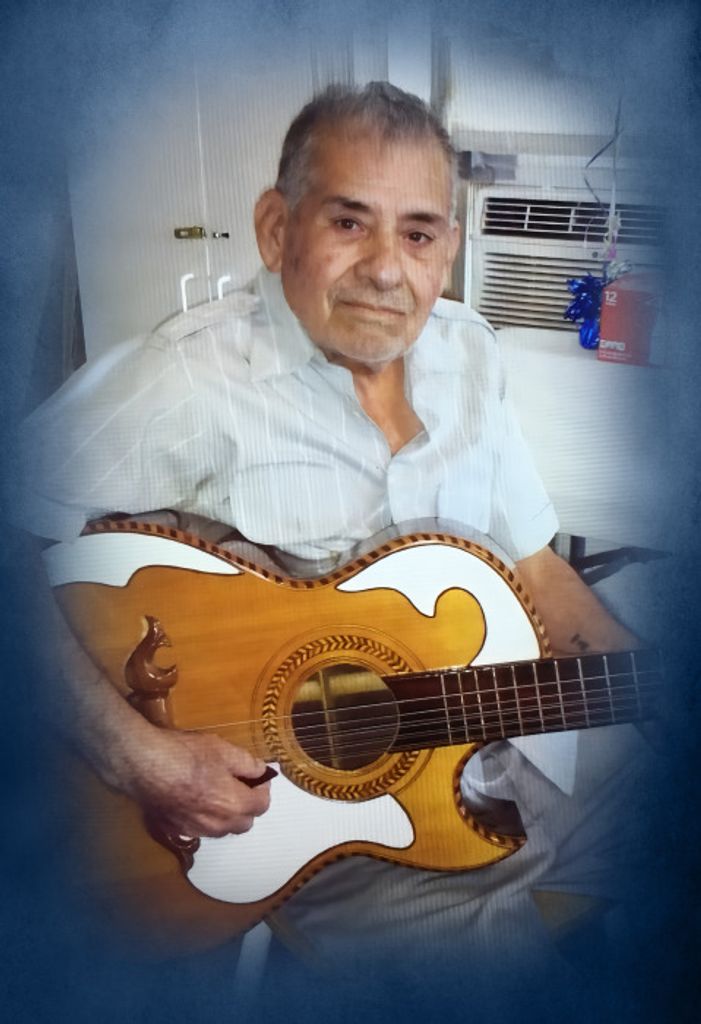 Pablo M. Castellano Profile Photo
