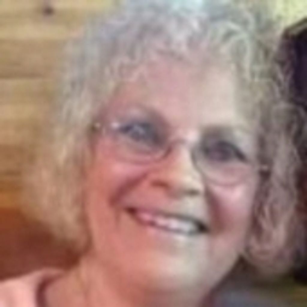 Gloria H. Dartouzos-Capuano