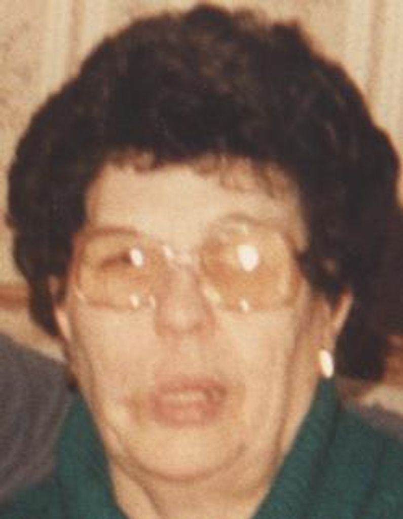 Luciana "Lucy" Souza