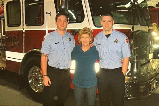 Janet L Beane photo gallery thumbnail 28 of 36