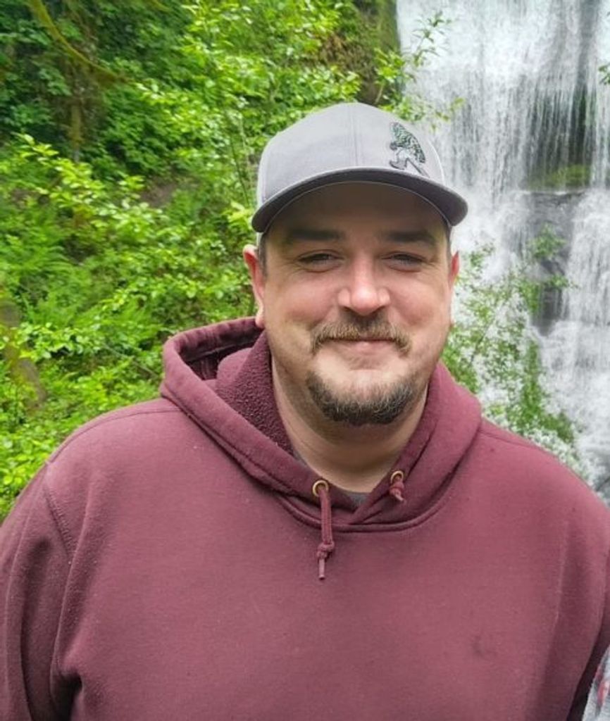 Spencer Aaron Oliver Profile Photo