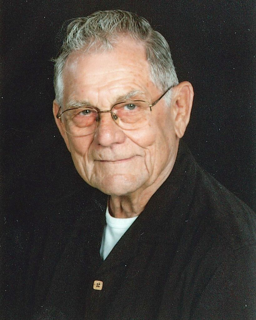 Louis Leroy Laackmann Profile Photo