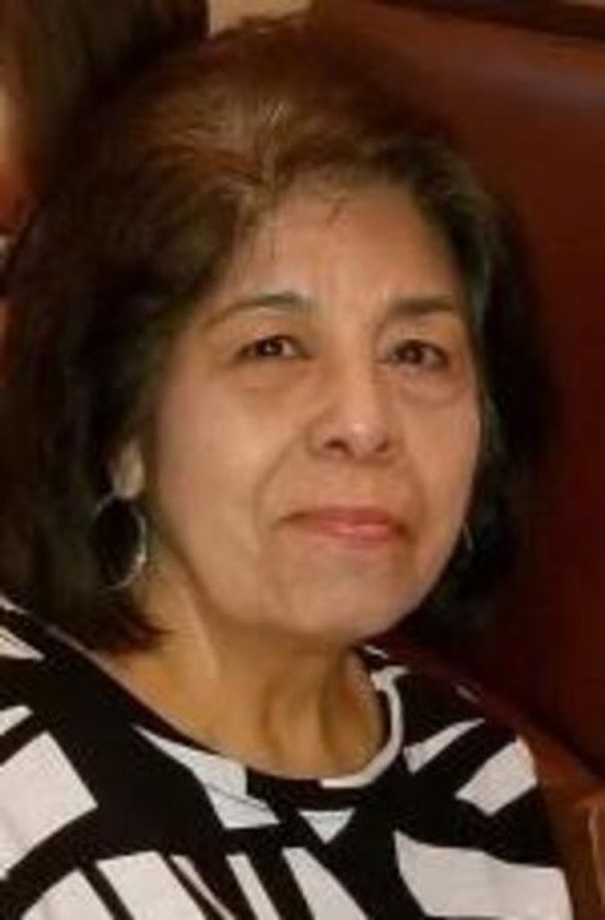 Vickie Stella Sanchez Profile Photo